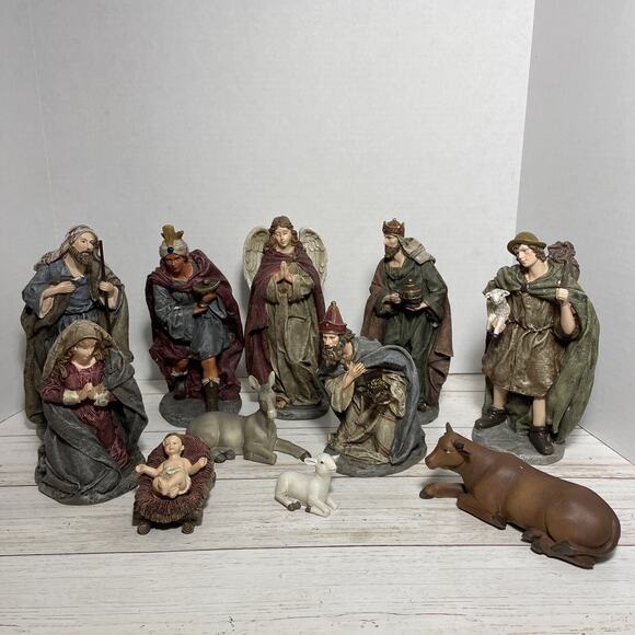 The Promise of Christmas Deluxe 11 Piece Set by Robert Stanley 2013 - Picture 1 of 13